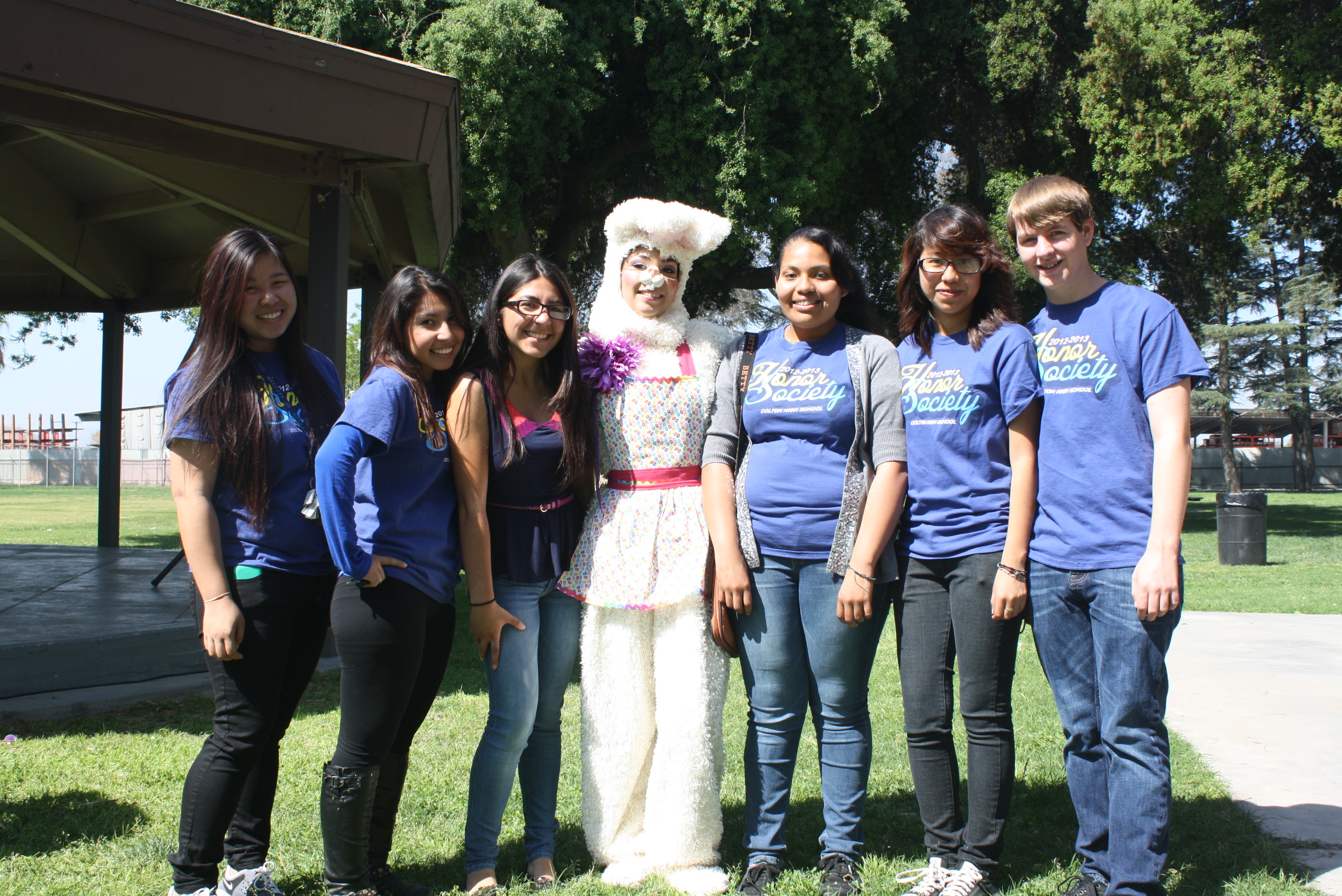 Easter Bunny with Colton High School Honor Society